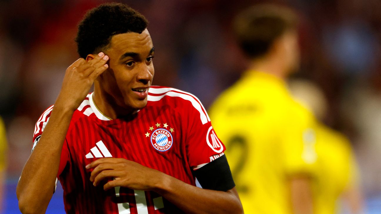 穆西亚拉癫痫发作后回归首发出战 指头庆祝拜仁5-0大胜博多格林特